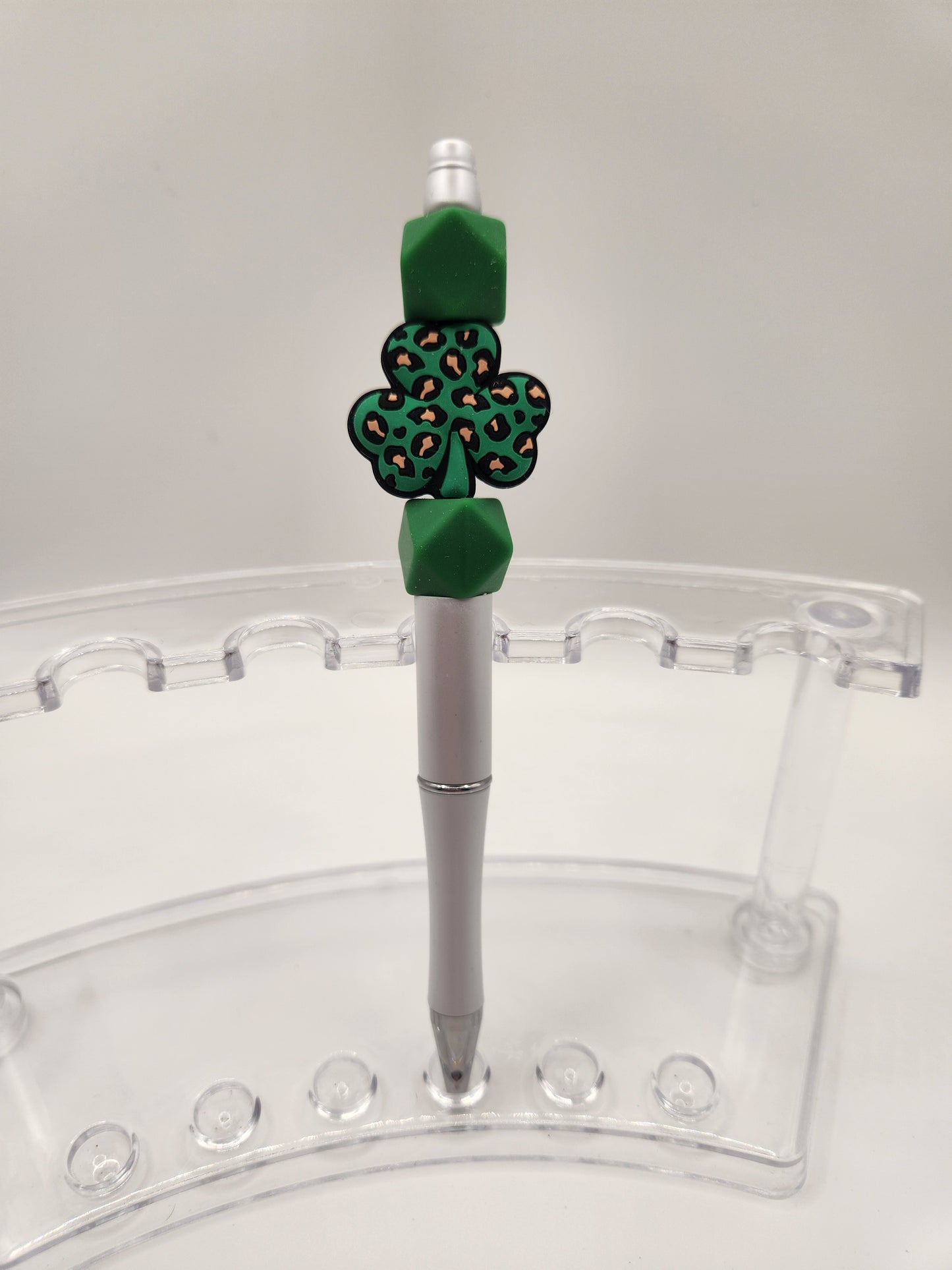 Cheetah Print Clover Beaded Pen